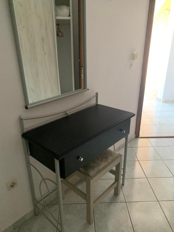 Vlachata Aristomenis Studios المظهر الخارجي الصورة
