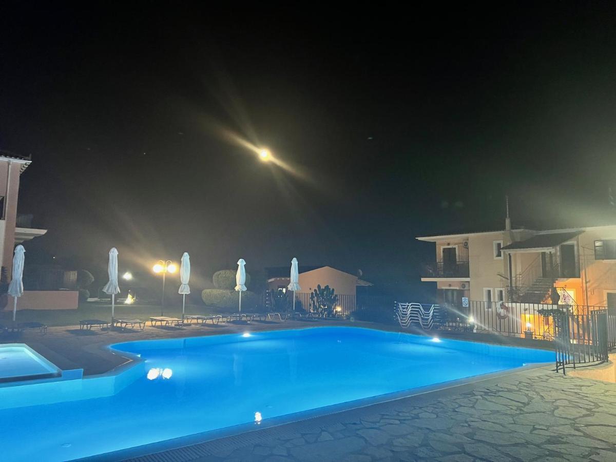Vlachata Aristomenis Studios المظهر الخارجي الصورة